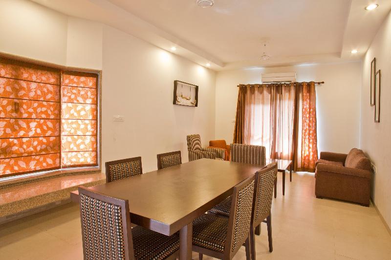 The Riverview Retreat Corbett By Leisure Hotels Garjia Kültér fotó