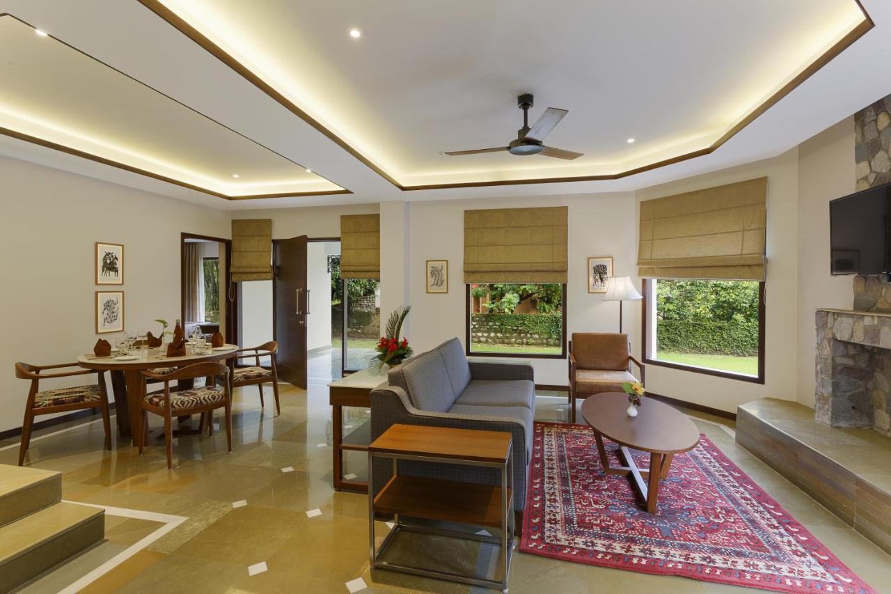 The Riverview Retreat Corbett By Leisure Hotels Garjia Kültér fotó