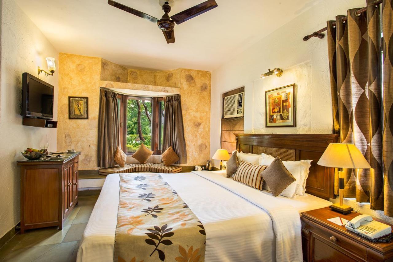 The Riverview Retreat Corbett By Leisure Hotels Garjia Kültér fotó