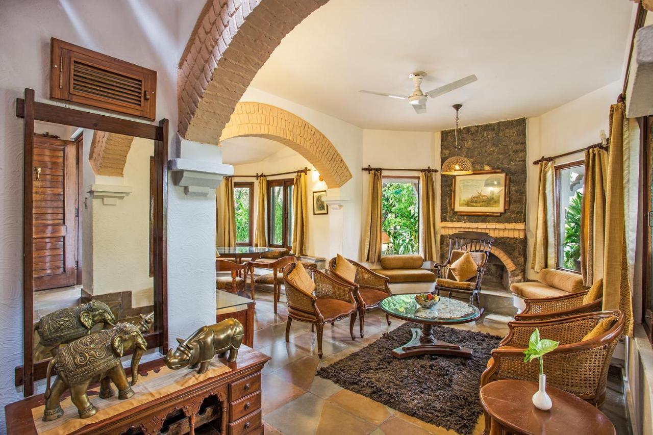 The Riverview Retreat Corbett By Leisure Hotels Garjia Kültér fotó